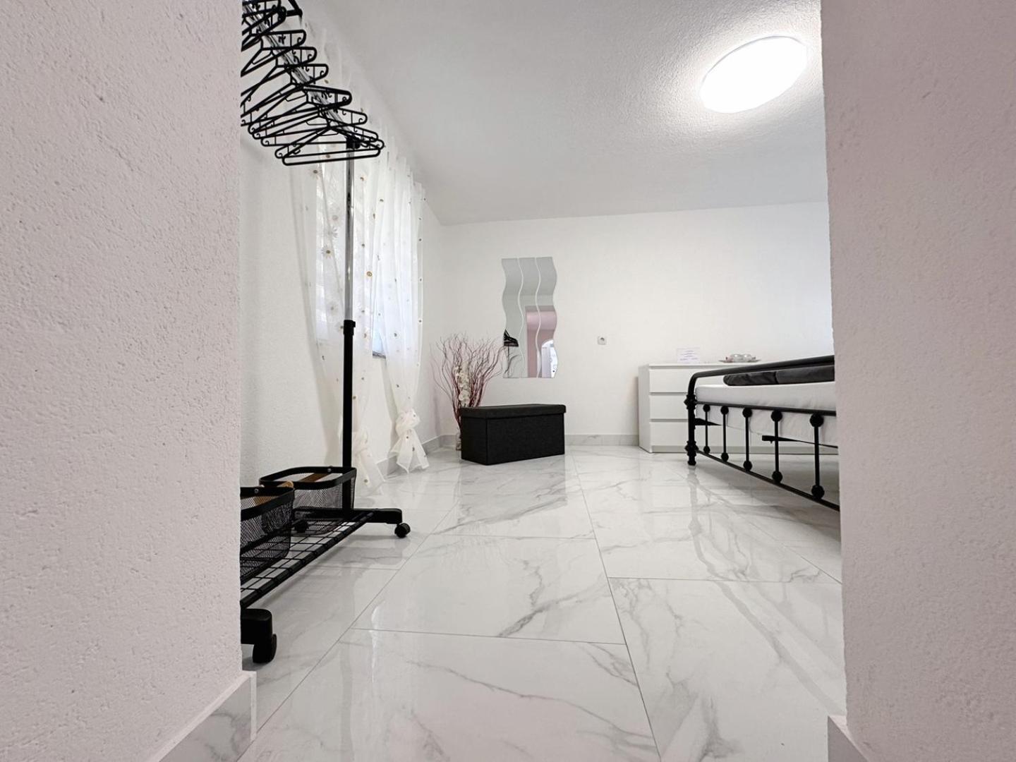 Top Apartments Šilo Extérieur photo
